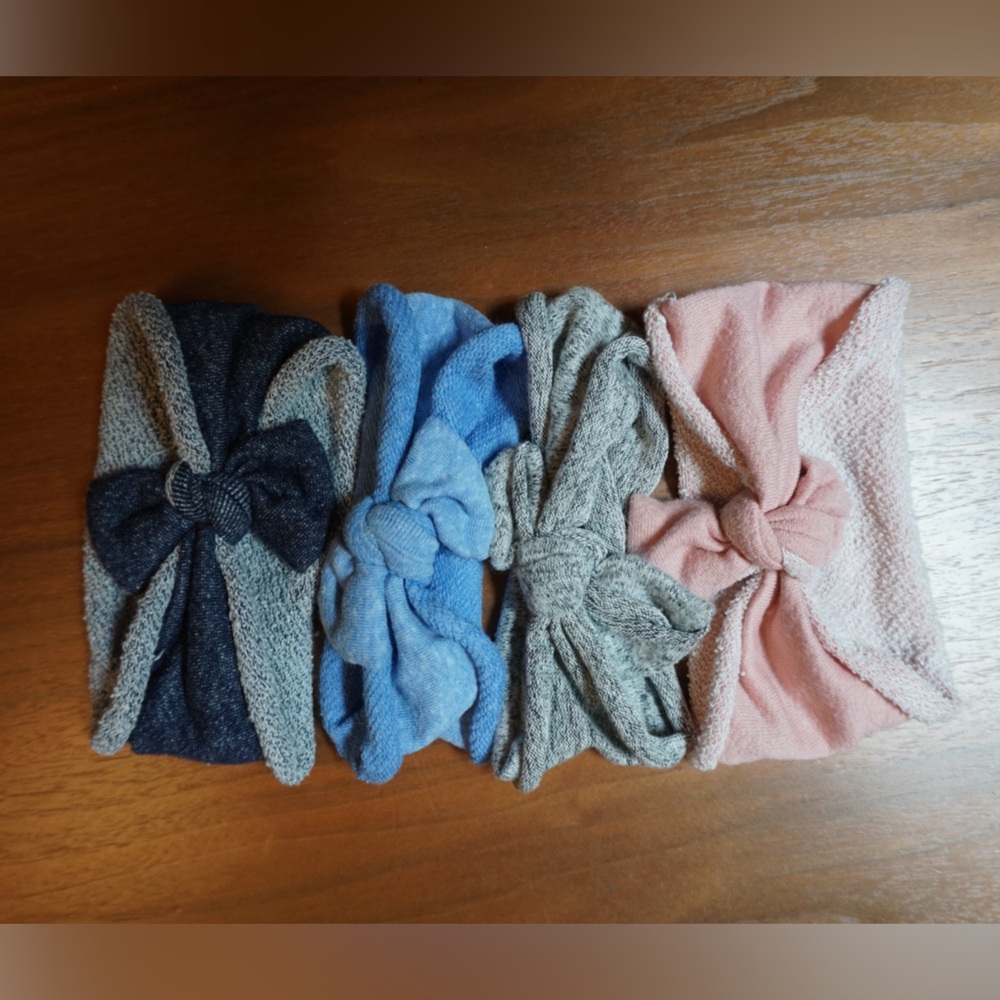 Lot of 4 Baby Headband Bows - Best for 0-12 Months